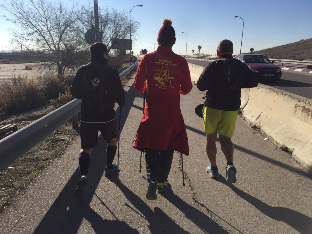 SantiagoMilans's tweet photo. #corrermehaensenado a después de la tensión política que todo nos invade y del trabajo de la semana, nada mejor que dar gracias a Dios por el nuevo día y desentumecer huesos y musculatura con amigos #marchadores, #correr y hacer #entremos. #FelizSabado https://t.co/nY5R3fAqUi