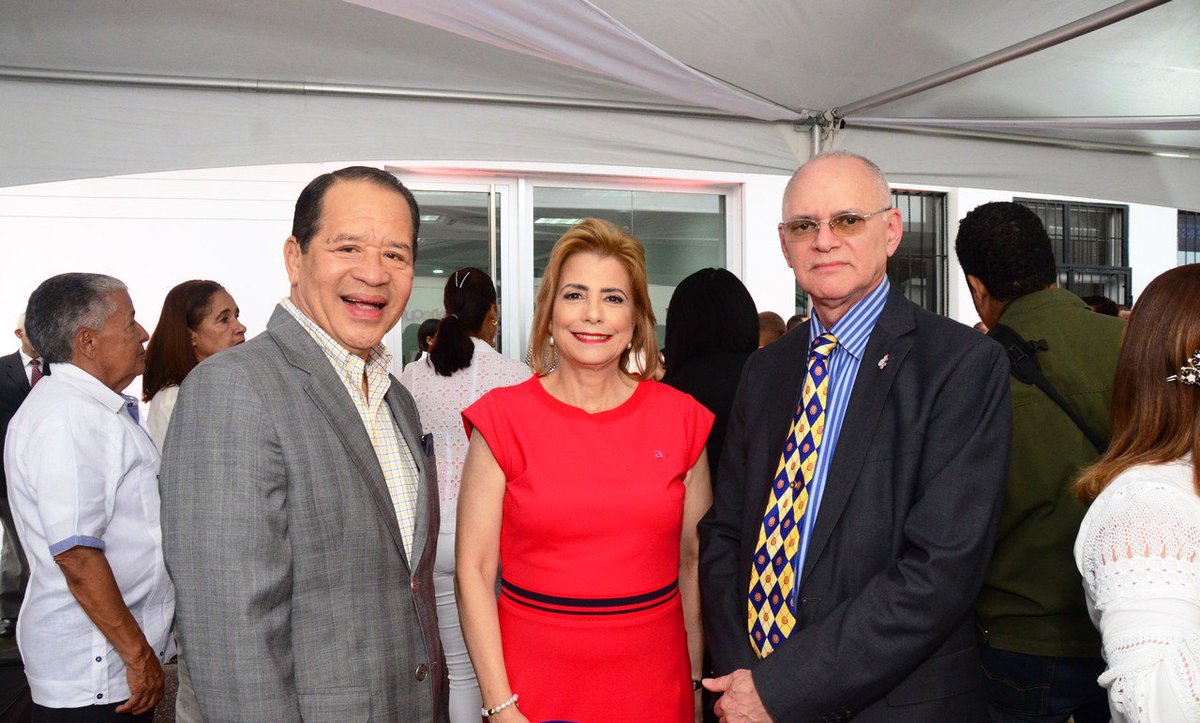 labherrera's tweet photo. #Labherrera, #SanFranciscodeMacoris, #laboratorioclinico
#PatriciaGonzalez,#DrTeofiloPerez, #Urologo
Gracias por la Invitación Dra Gonzalez, les deseamos éxito en su empresa y estamos a las órdenes. https://t.co/uqpiITEvAg