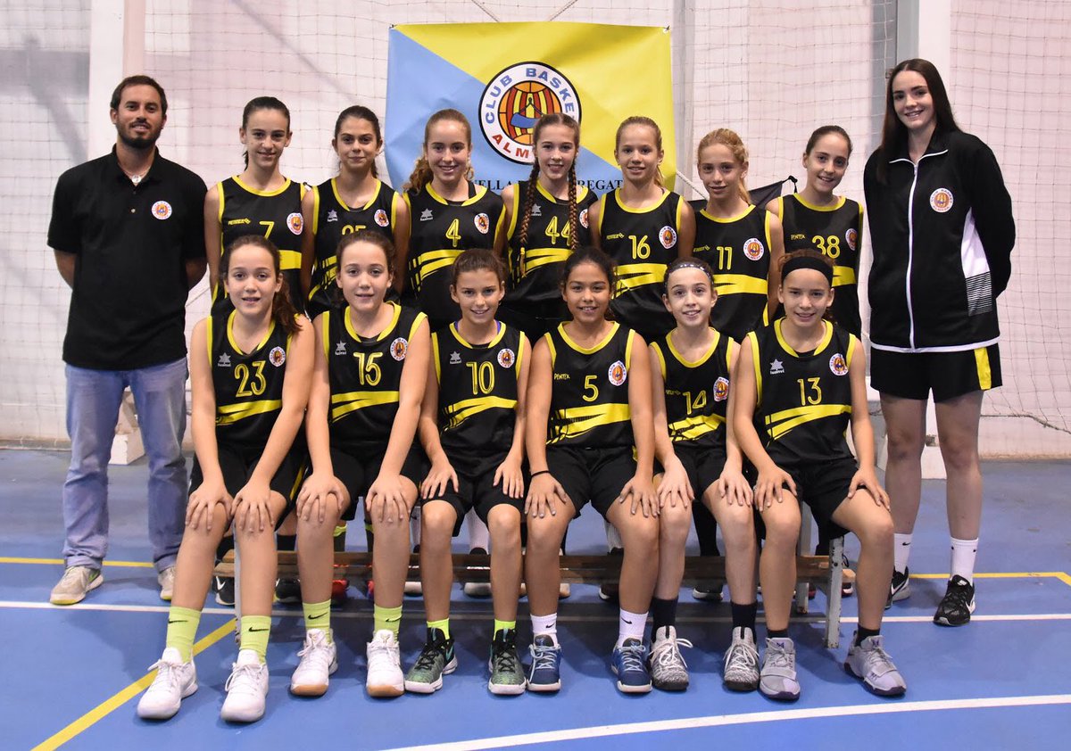 ASRBasketAlmeda's tweet photo. Bon dia!!
Comencem un nou cap de setmana de #FasesFinals amb la participació de 3 equips del @FemBasketAlmeda
🏆 #IF3ALM Fase Final Infantil Femení B1
🏆 #MF06ALM Fase Final Mini Femení A1
🏆 #MF07ALM Fase Final Mini Femení A2
#adnAlmeda https://t.co/4xFWFuW1rC