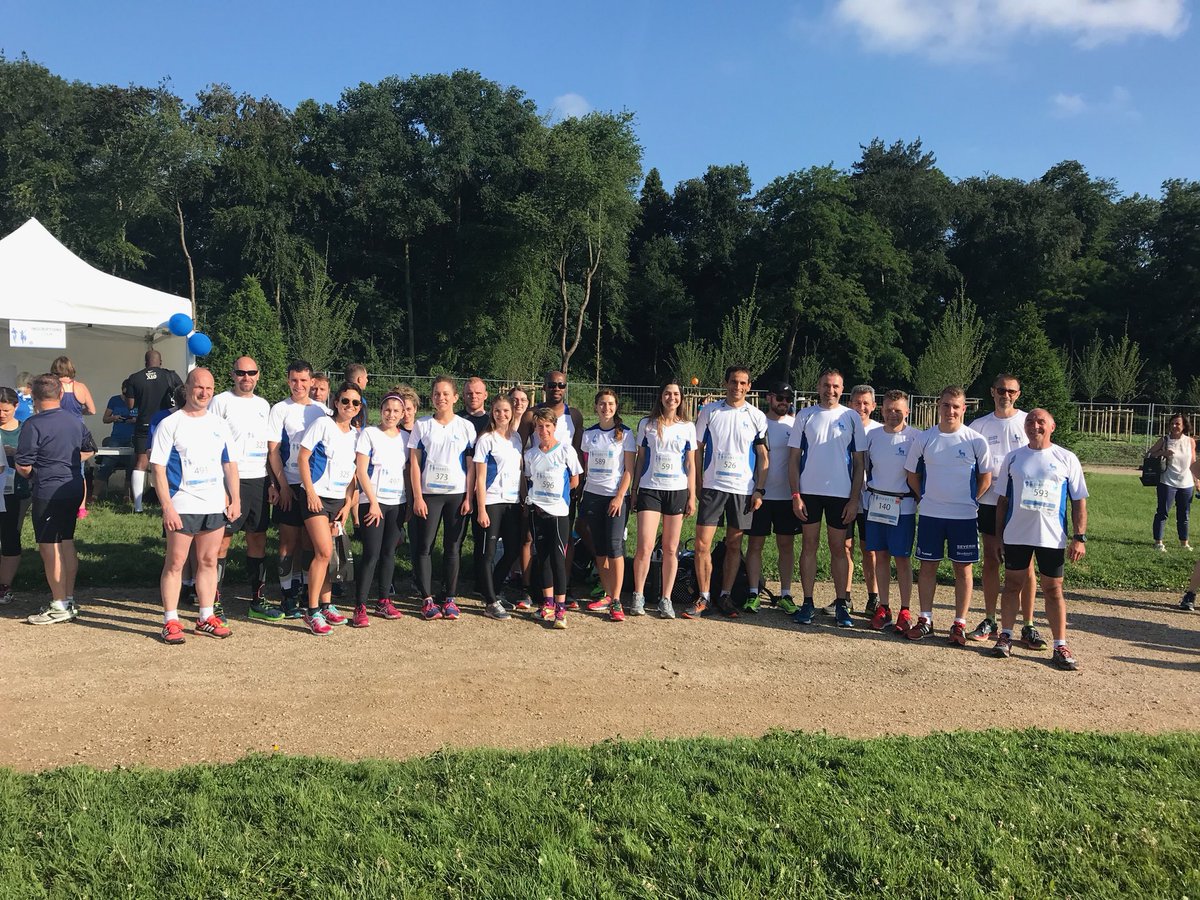TheoJK's tweet photo. Les collaborateurs de @novonordisk mobilisés pour la course #BoucleduDiabete au Parc de Sceaux organisée par @T1_RunningTeam en présence de @QuentinValognes de la @teamnovonordisk ! https://t.co/XJz0vBxD9t