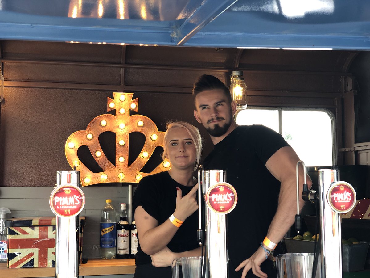 Tom, poppy and a truck full of pimms!!! What could go wrong!! #rugbysevens #pimms