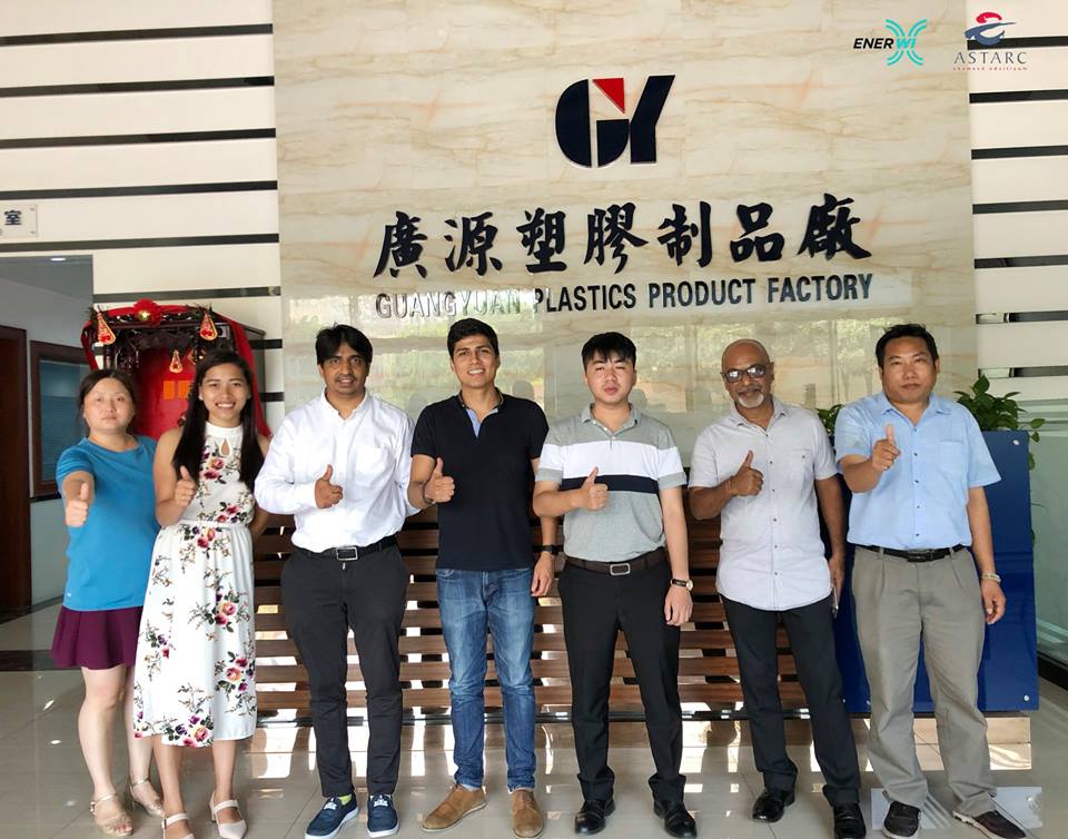 enerwicorp's tweet photo. @Enerwi se expande al mercado Asiático. 🇮🇳🇨🇳
En las últimas semanas del mes de mayo del 2018 el Gerente General de Enerwi firmó un contrato con Classic Stripes Private Limited y #AstarcGroup
Enerwi ahora estará en Asía, empezando por "la perla del Desierto" #Dubai https://t.co/CiAg8VLnVJ