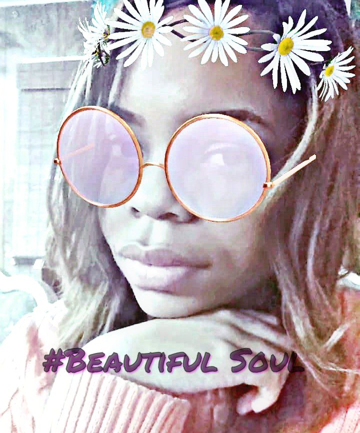 AlphaLach's tweet photo. Droppin n 2wks #Lach #BeautifulSoul #SoundZDaMixtape #StayTunedFolks  I mean everyone knows or has sumone dats a beautiful soul taken advantage of right........ #ShareOpinions https://t.co/Wk0mhXKDt4