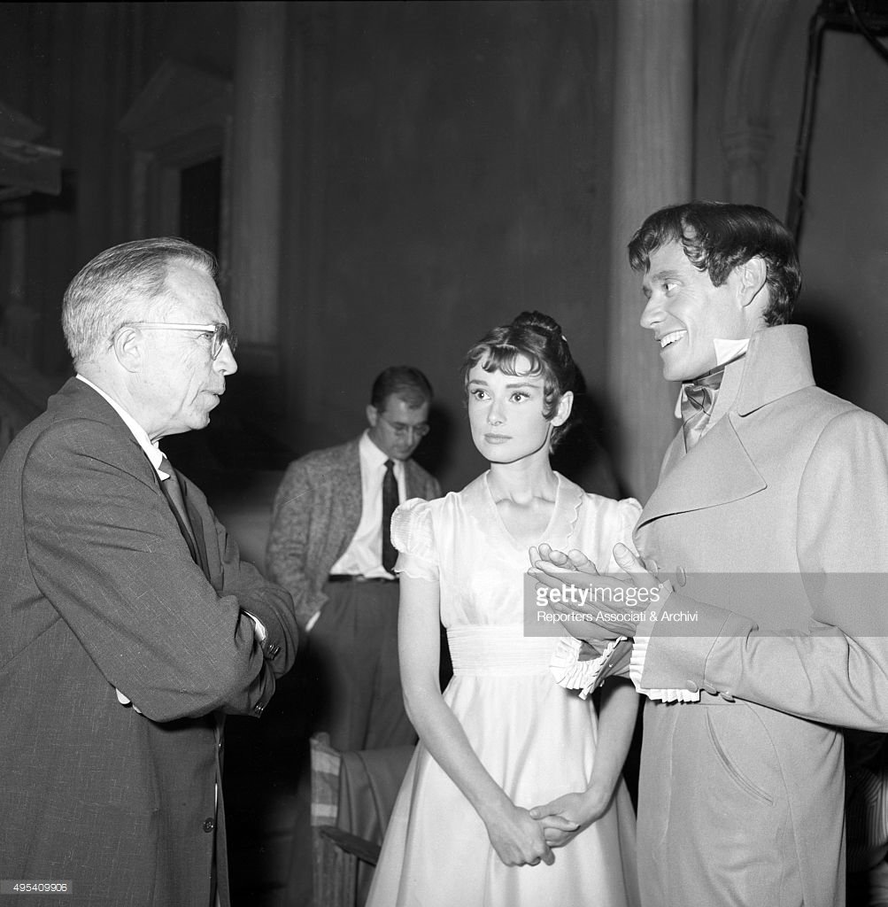 concionator's tweet photo. Hoy se cumple el 10°Aniversario dd la muerte del actor y director #MelFerrer. Tenía 90 años. 1°marido de #AudreyHepburn
Actuó en
#BornToBeBad de #Ray
#TheBraveBulls de #Rossen
#RanchoNotorious d #FritzLang
#Lili d #Walters
#WarAndPeace d #KingVidor
#ÉlènaEtLesHommes d #Renoir
Etc https://t.co/WzT0hvXUV3
