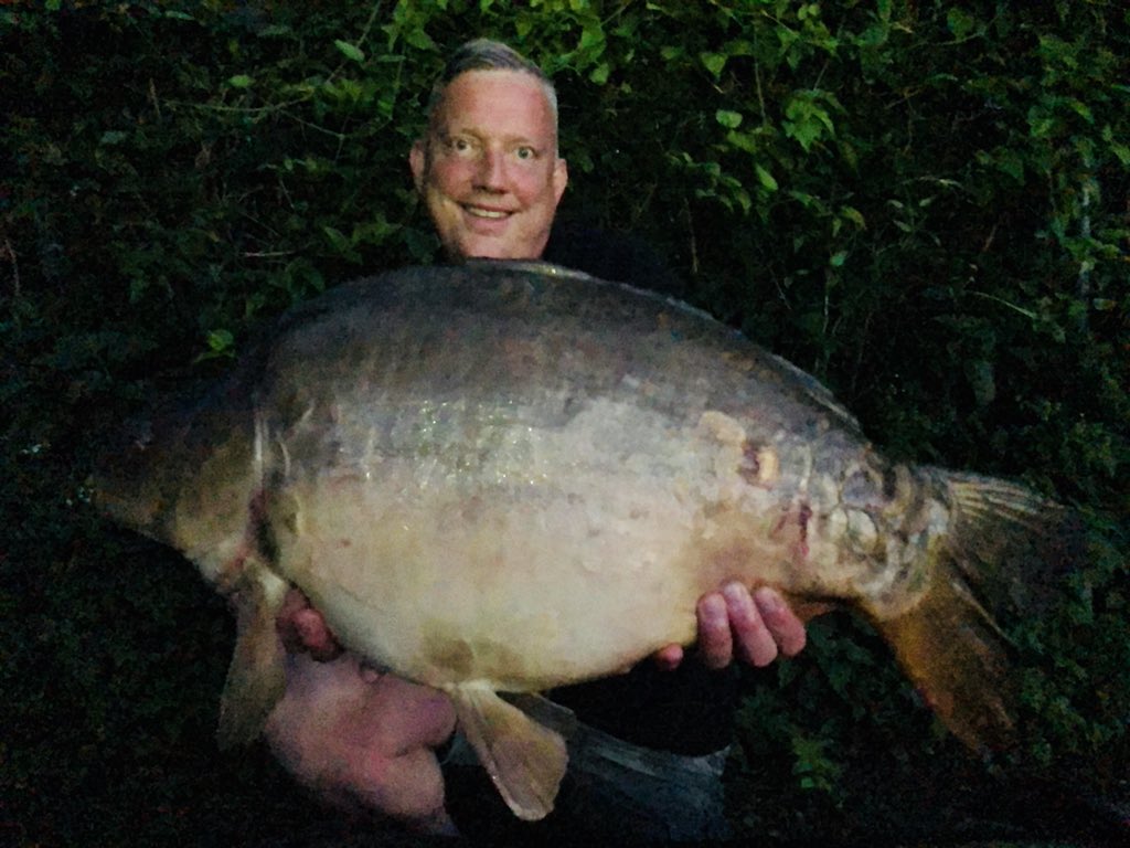 MundellAnthony's tweet photo. A hard week in France here’s the reward of some hard fishing using @Naturesbaits helping me come up with the goods from @nicklee04179873 @LACDEPREMIERE the food package was out this world and a massive thanks to kel for looking after us and nick for being amazing hosts ❤️❤️ https://t.co/UVwvLugSKU