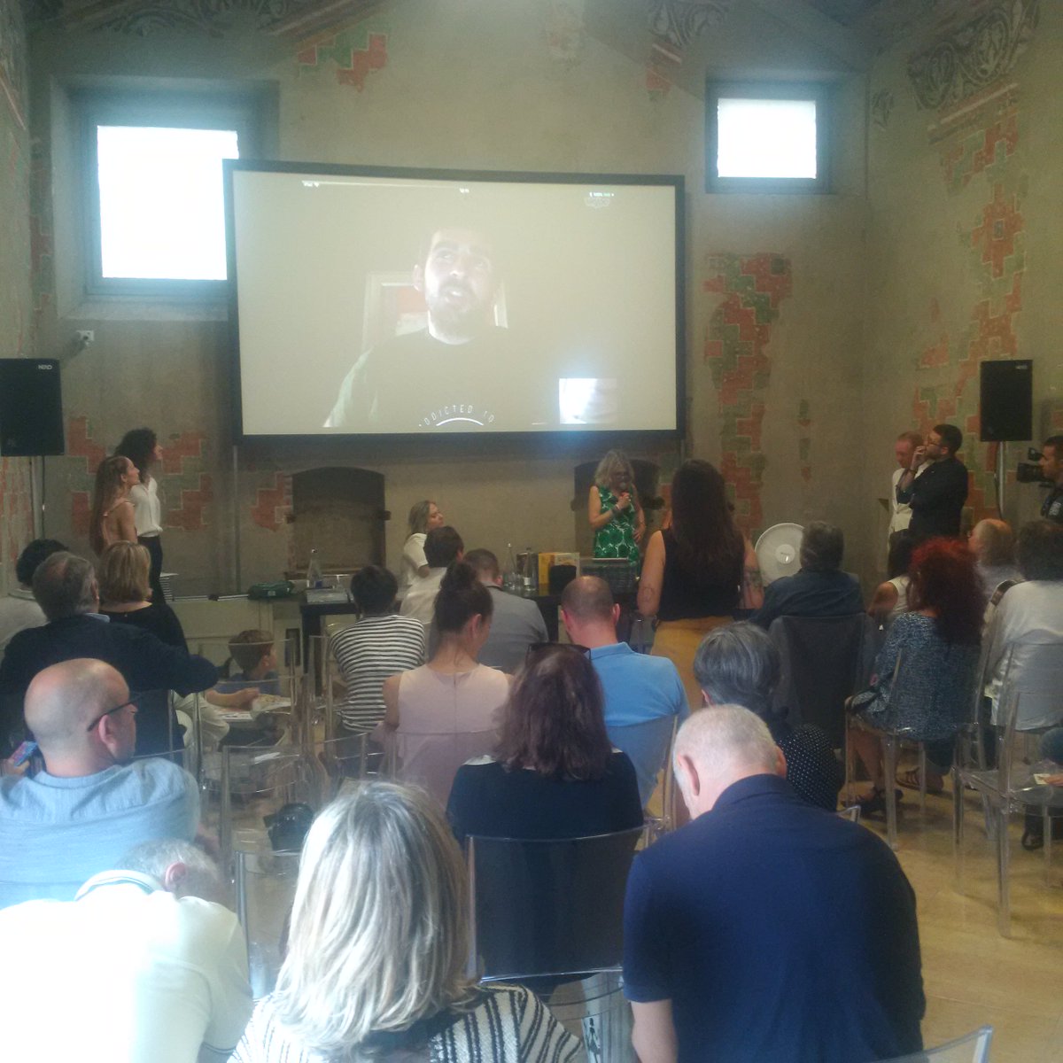 ArenaMuseoOpera's tweet photo. Proclamati i vincitori della seconda edizione del contest fotografico #Viteinviaggio. Alla cerimonia di premiazione al #MuseoAMO di #Verona assegnati anche i premi speciali MAN e Touring Club Italiano. La #mostra termina domani. Complimenti agli autori degli scatti premiati! https://t.co/ybPg9uZcZo