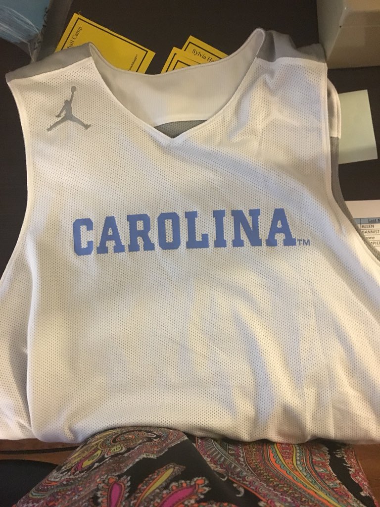 SpikesT1995's tweet image. We are doing our part to be college ready. 🏀📚#tarheels #projectuplift #elite #gohard #goals #leaderinme #perserverance