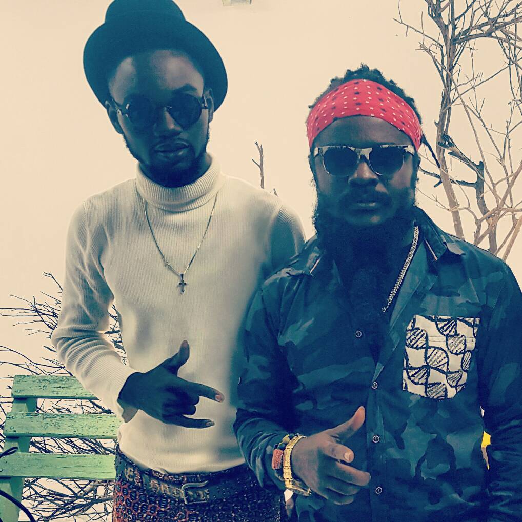 hene_oman's tweet photo. Colours Man Ft Raskuku colours Man Ft Raskuku colours Man Ft Raskuku
Is dropping very soon 
2bross world wide https://t.co/VpxixPwurV