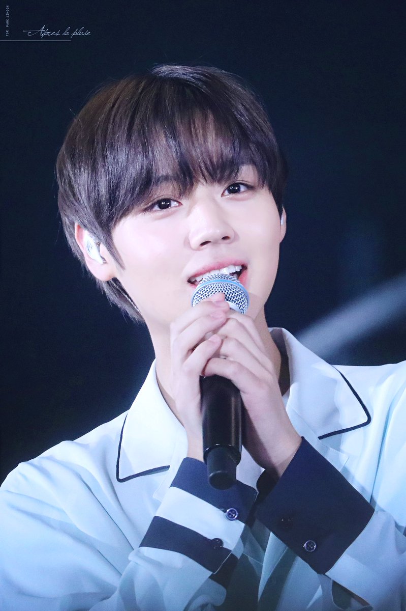 Apreslapluie_JH's tweet photo. 180602 ㅇ3ㅇ
#박지훈 #워너원 #WANNAONE https://t.co/y3ZoZvt4c9