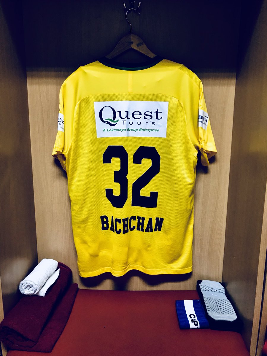 SakalEvents's tweet photo. The captain + the vice captain garbs for the epic game! #ATeam #SakalSuperstarCup #allstars @AllstarsFC_PFH @VTPRealty @FinolexPipe @radiocityindia @Suryadatta_Pune @GSWorldwideEnt 👕🏆⚡️🥅⭐️ https://t.co/9mTflQQ7yU