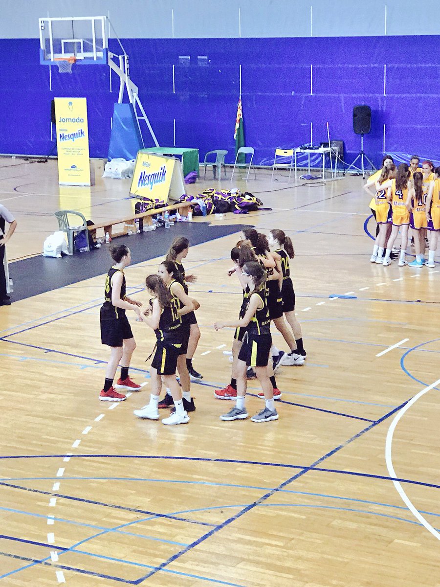 ASRBasketAlmeda's tweet photo. 🏆#FaseFinalMFA1
📆 Campionat de Barcelona (Quarts de final)
🏀 @FemBasketAlmeda 65 - @uemataro 61
Partit de gran emoció entre dos grans equips que ens han ofert partits vibrants durant tota la temporada!! Aquesta tarda tornem-hi!!
#adnAlmeda #MF06ALM #FaseFinalMFA1 https://t.co/dYGX3tYe3k