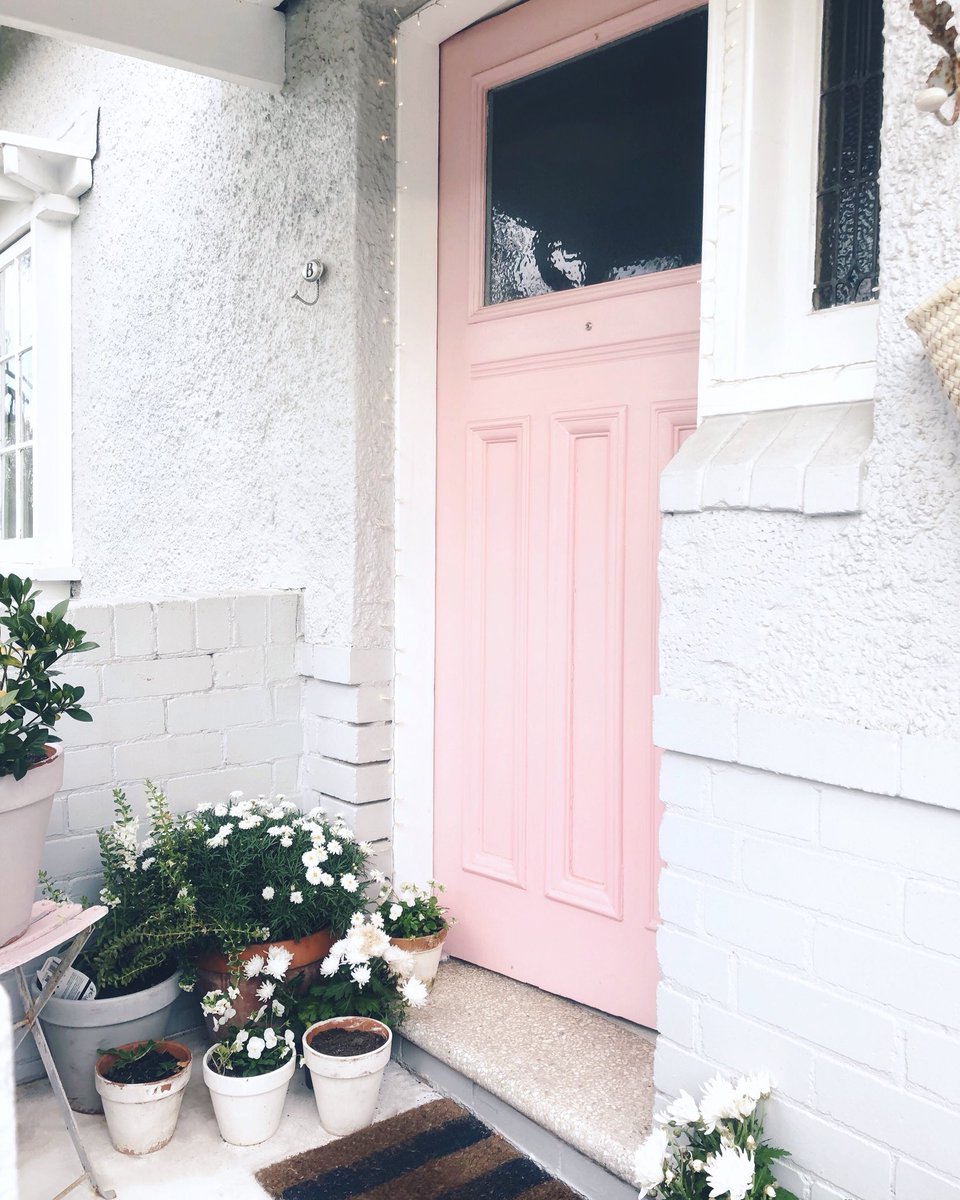 abeachcottage tweet media