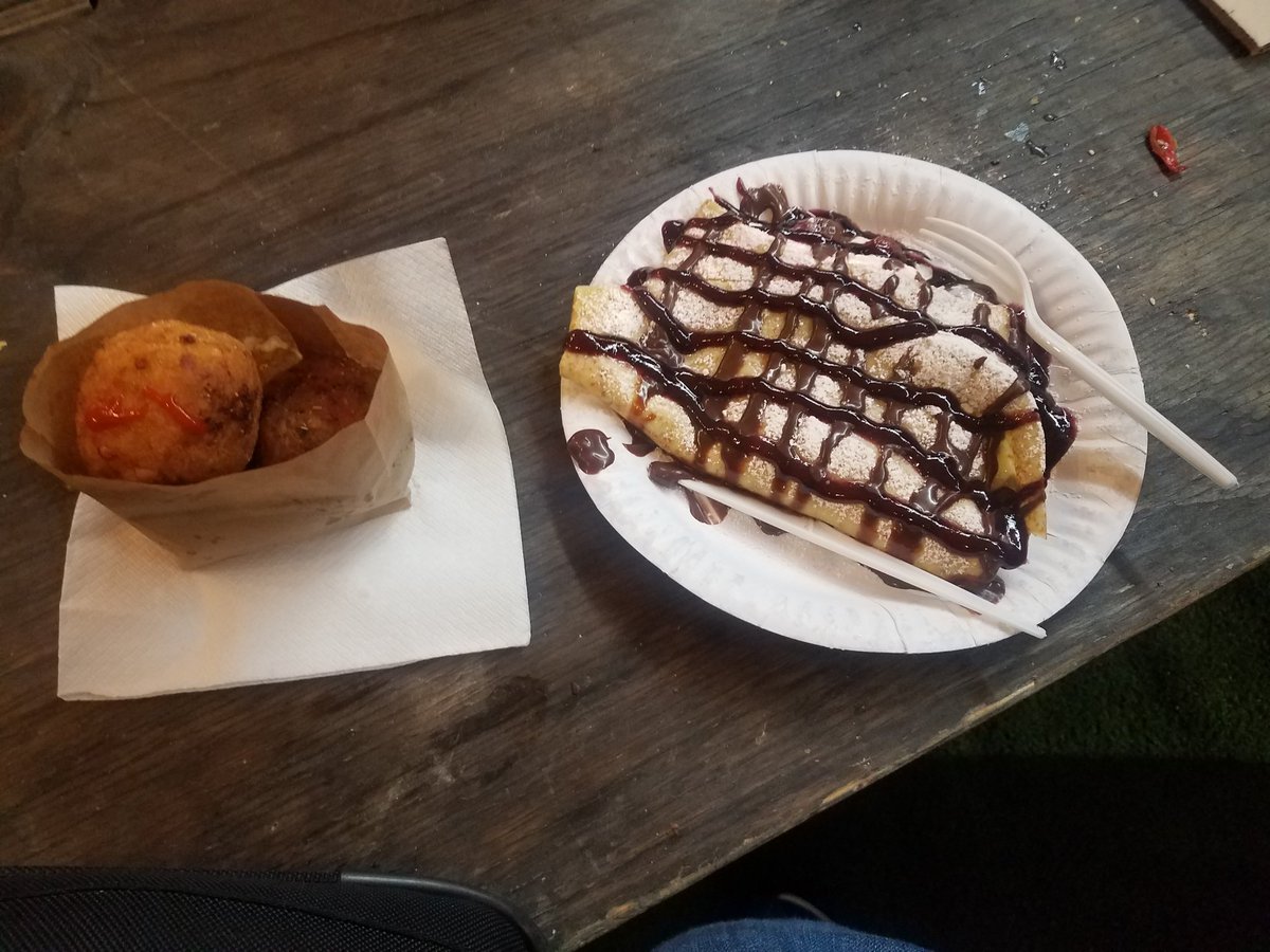ProfessorAmiM's tweet photo. Today we had a cultural food excursion! Students tried Rooibos iced tea, fries with truffle mayo, and a crepe. #BiscuitMill #CapeTown #SouthAfrica #BestJobEver https://t.co/eXUj4UV17y