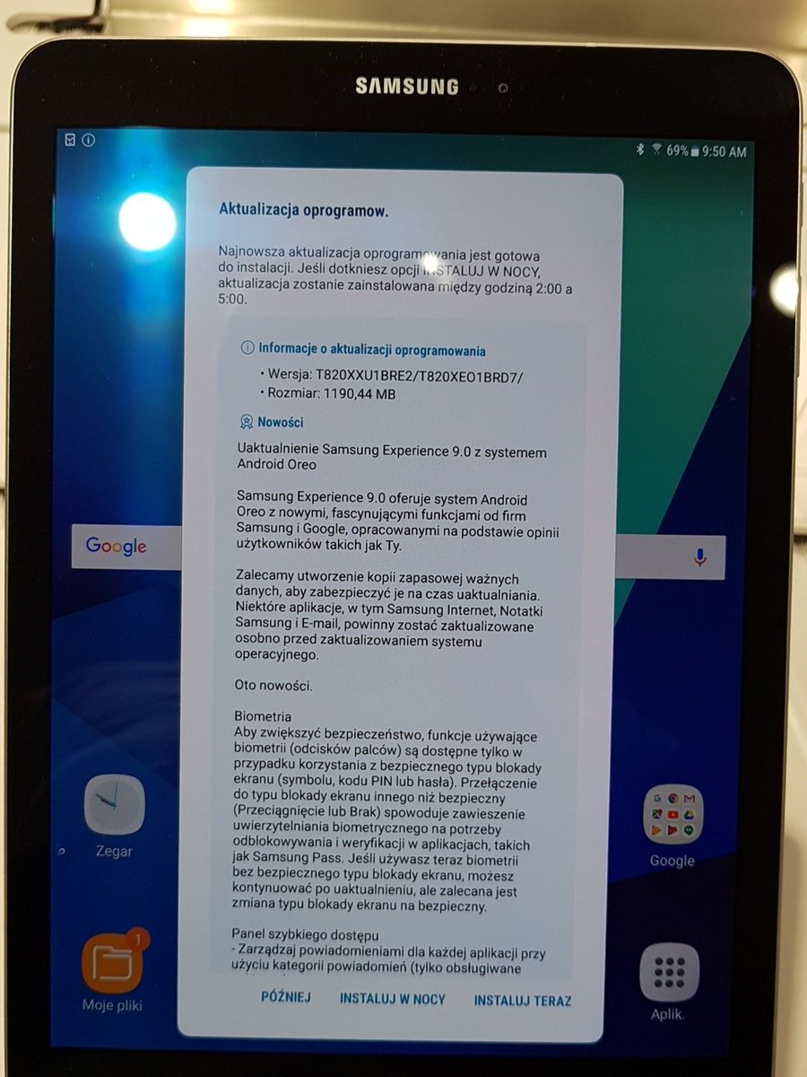 samzusterka's tweet photo. #Oreo od @Google wjeżdża do 🇵🇱 na #TabS3 #Samsung https://t.co/gpH3kN4b6B