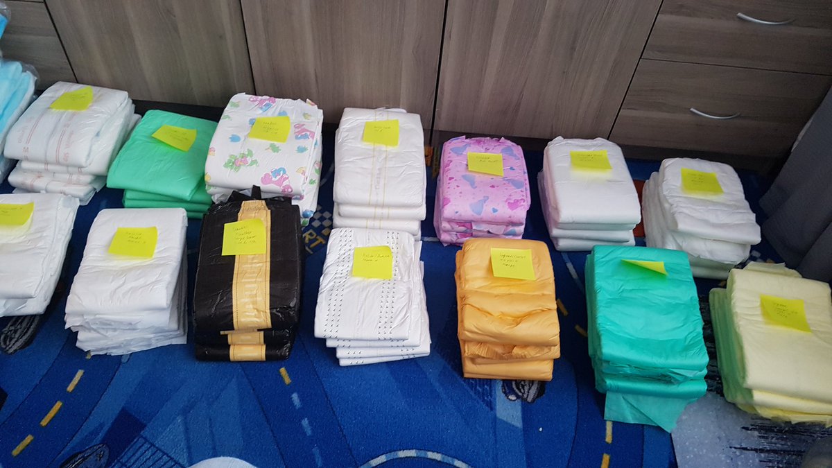 pvclove's tweet photo. My new order from #saveexpressgmbh Great new brands of diapers to test like #segunadiapers #mydiaper #bambino #deltaform or #easyslip or #lilfit What should I try as first? I have 4 pieces of every item to test :) YAY! #abdl #diaperlover #notoilett #dirtypig #diaperhumiliation https://t.co/vqaJBycMUT