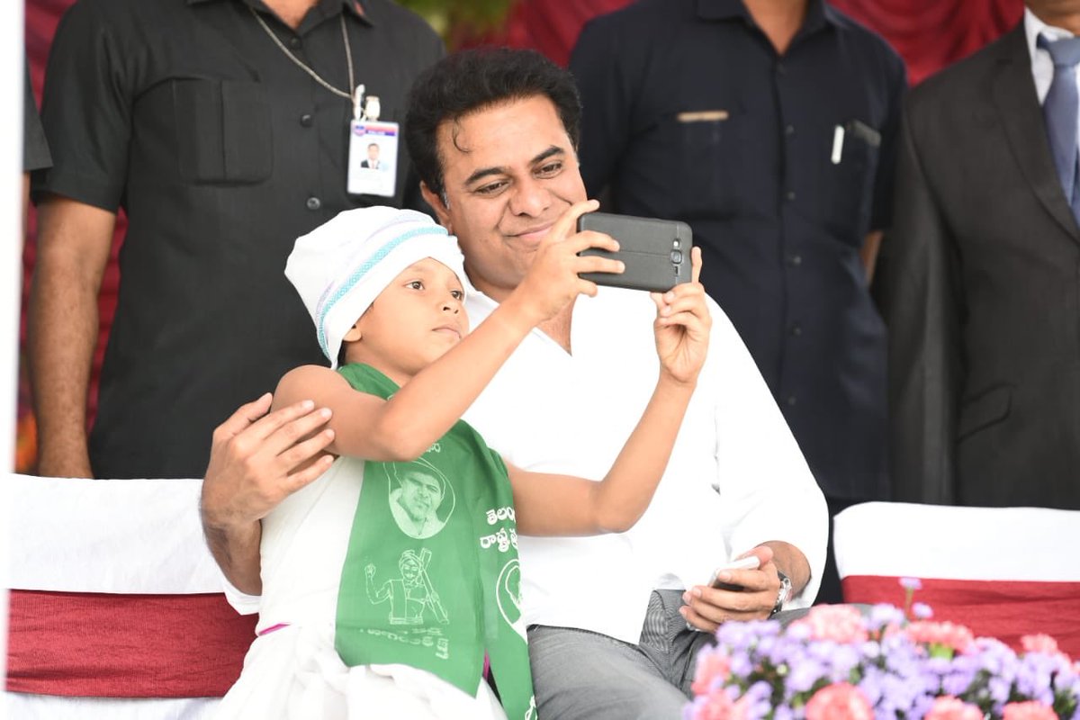 MinisterKTR's tweet photo. A few more glimpses from Telangana Formation Day celebrations in Rajanna Sircilla district. https://t.co/OMr4IqHeld