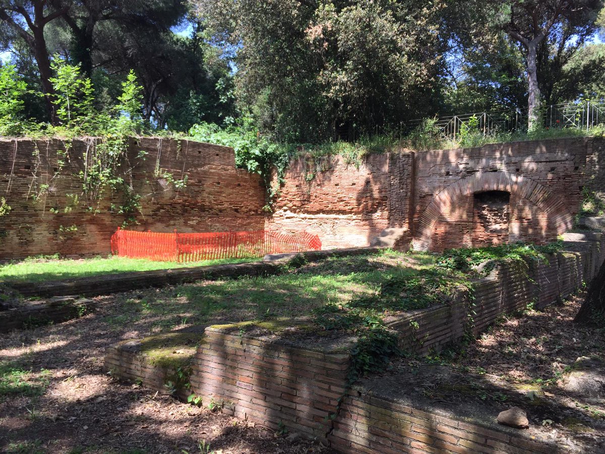 #Weekend all'Area Archeologica dei Porti Imperiali di Claudio e Traiano a Fiumicino, aperta dalle ore 9.30 alle ore 18 con ingresso gratuito. Non perdete le visite guidate sabato e domenica alle ore 11.30, 15 e 16 gratuite e senza necessità di prenotare #domenicalmuseo
