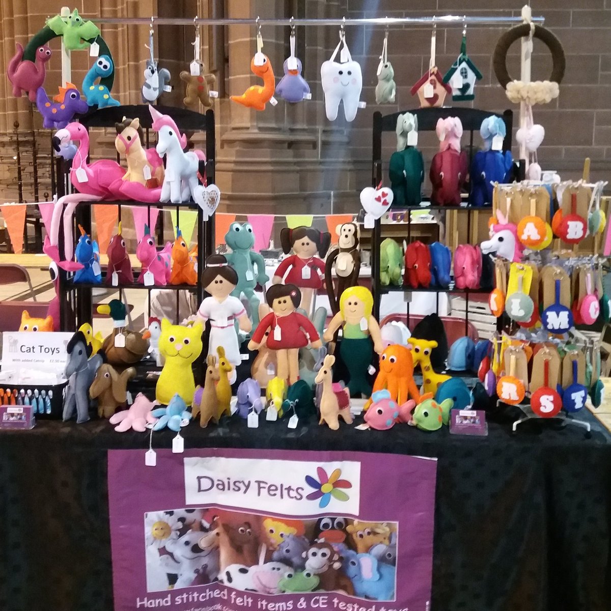 Big day out today, we're at Liverpool Cathedral for the Summer Arts Market. Best behaviour please felties! X #eshopsuk #sam18