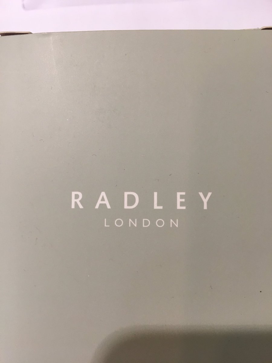 AndyHeptonstall's tweet photo. @hsamueljeweller @Freshney_Place_  Which is your favourite Designer? We have them all in store today watches and jewellery by amazing designers #Boss #Radley #Guess # Diesel #TommyHilfiger #Dkny &amp; many more #musthaves #SuperSaturday https://t.co/i5Co3HXrTR