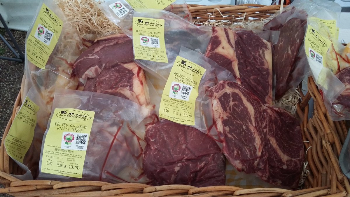 CarrFarmGeese's tweet image. Lots of lovely #pfla #beltie #beef and #smokedgoose #goose at @snapemaltings this morning it&apos;s #farmersmarket !
