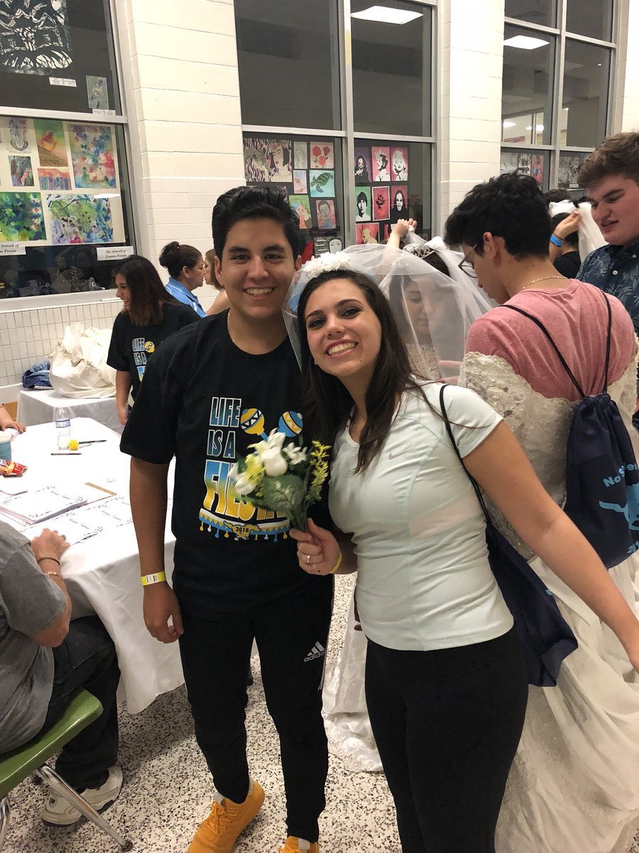 ramjrcastillo's tweet photo. Mustangs having fun at No Siesta Fiesta! Way to Go graduates!! @Pride_Mustangs @memstuco @memorialhs2018 https://t.co/E75Y6UhDMU