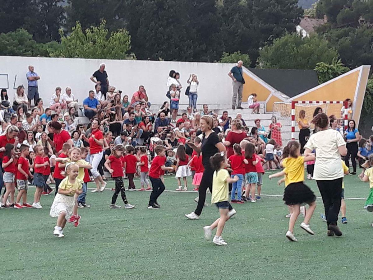 MaliMostAcademy's tweet photo. Yesterday we hosted the event #GrowingUpWithDancing and what an amazing turn out we had. #MaliMost https://t.co/oj276QkkWz