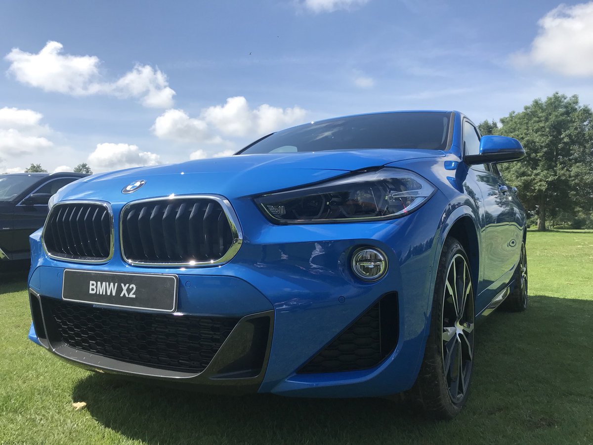 AltitudeBMWMINI's tweet image. #WeAreAltitude
⛳️ La 1ère étape de la BMW GOLF CUP avec le #GroupeAltitude et #ALTITUDE42 

c’est l’opportunité de découvrir sur le Green, la #BMW Série 5 #Touring, le Nouveau X2, la Série 2 Cabriolet, la BMW Série 6 #GranTurismo, une BMW X3 et un X1 😊

#BMWGolfCupFrance #Golf