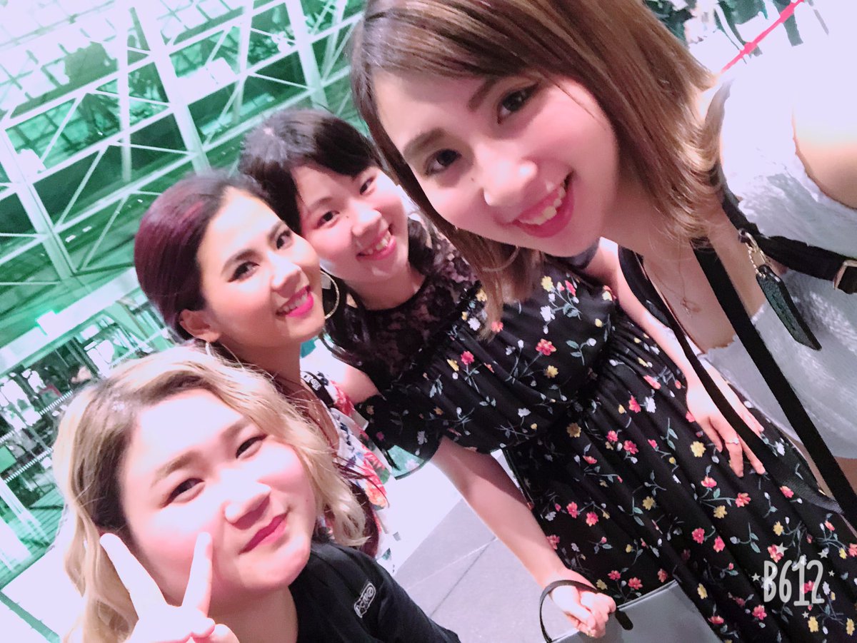 AM1997Nao's tweet photo. Austinサプライズ考えてくれた皆さんほんとにお疲れ様でした😭👏
めちゃくちゃ綺麗で感動しました！
皆さんの頑張りがAustinに伝わっていて感動しました👏👏
ほんとお疲れ様でした
#Austin #Austinサプライズ @AustinMahone 
@AustinMahoneJP https://t.co/Y9KUPq50av