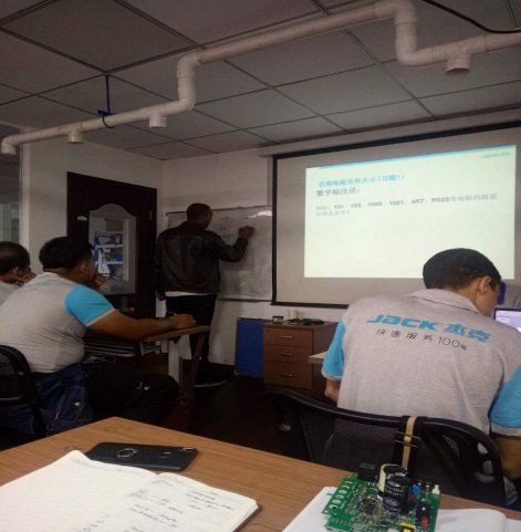 【Jack】JACK 's Electric Control System Training is Coming
en.chinajack.com/about/detail.a…
#Jack #sewingmachine