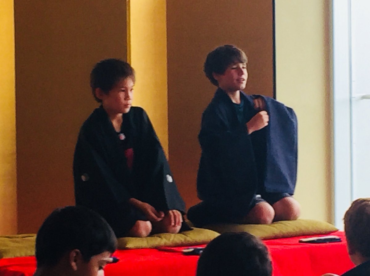 grade5asij's tweet photo. Rakugo in the 🇯🇵 Center! https://t.co/CLLBQNz2ii