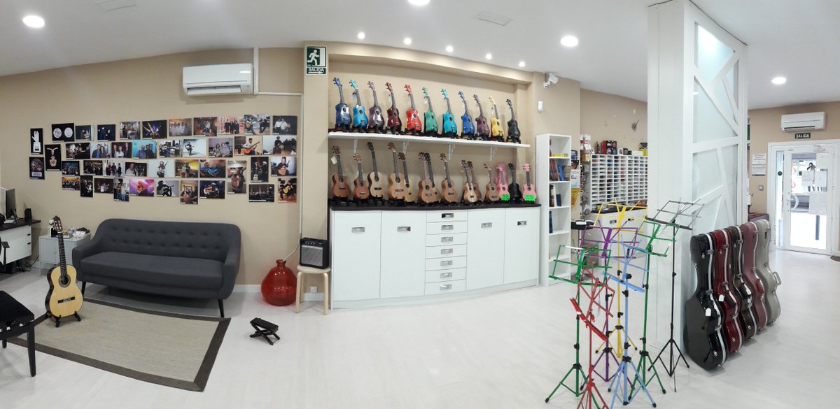 Vicente Carrillo (@carrilloguitars) on Twitter photo Os envío un enlace donde podréis encontrar todo lo relacionado con las guitarras clásicas, flamencas, acústicas e instrumentos de púa. <a href="/tu_guitarreria/">Tu Guitarreria</a> tuguitarreria.com Os envío un enlace donde podréis encontrar todo lo relacionado con las guitarras clásicas, flamencas, acústicas e instrumentos de púa. <a href="/tu_guitarreria/">Tu Guitarreria</a> tuguitarreria.com