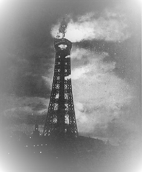 JulietteGregson's tweet photo. Fire ! #throwbacksat @visitfyldecoast @Phillsselectart @Gillylancs @DavidJarratt1 @JohnD_WMFB @heritagebpl @BlackpoolMuseum @CultureBPL @jillreidy @labrat167 @PiersSociety https://t.co/EtSJSC4lZG
