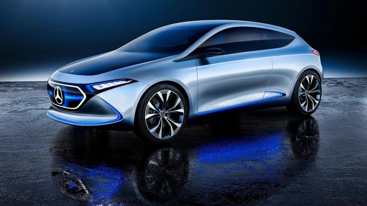 foroelectricos's tweet photo. Mercedes-Benz lanza un divertido spot para presentar su gama eléctrica EQ la misma semana que pillan al EQ A de pruebas https://t.co/h38iJBfZCV @MBenzEspana #EQ #EQA https://t.co/aWR0411iw9