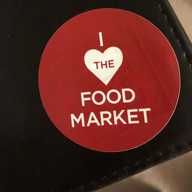 piftoday's tweet photo. #PayitForward at #Thefoodmarket #Baltimore #MD . My first table of the evening was disheveled looking man; carrying a giant bag with him. As he looked over the menu, he told me he was afraid he might not be able to pay me. After some... https://t.co/mFe3LWwTbF https://t.co/tPbN2UgVm3