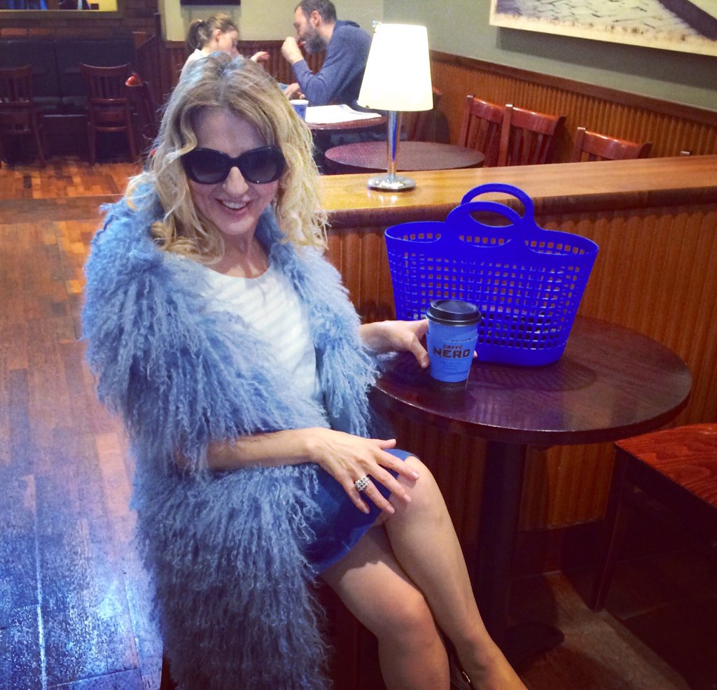 LifestyleC_Fab's tweet photo. Wearing #CharlotteSimone wrap @Versace sunglasses and #AgnisB #shopper #London ☕️ https://t.co/j1oVrjXLSs