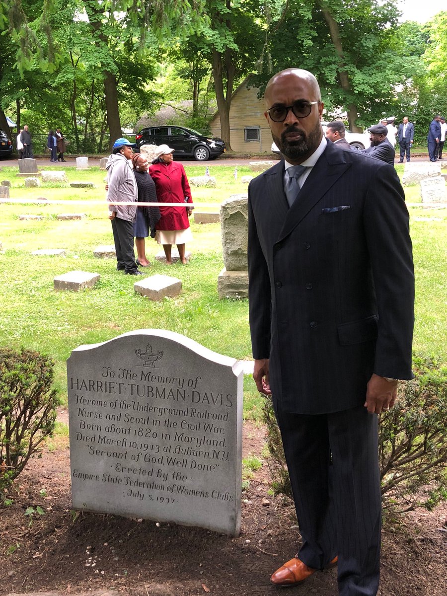 fhunscripted's tweet photo. At gravesite of the phenomenal liberator “Moses” Harriet Tubman. I have no words. She still speaks to us. Honored to speak for AME Zion today in her honor. https://t.co/HGD76u7Ze4