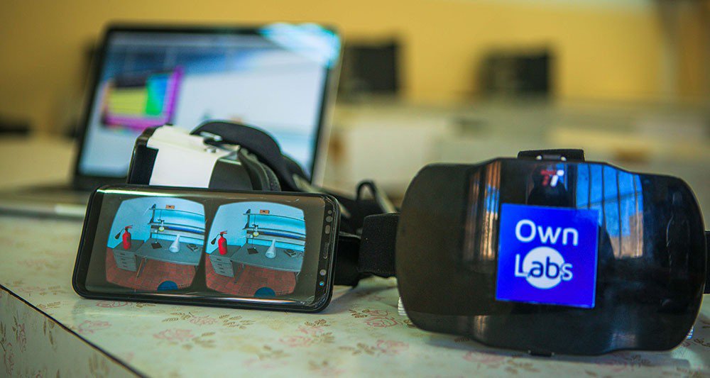 🏖#DigitalWeekEnd Deux start-up réinventent l'éducation avec la réalité virtuelle dgl.li/2stEUyl