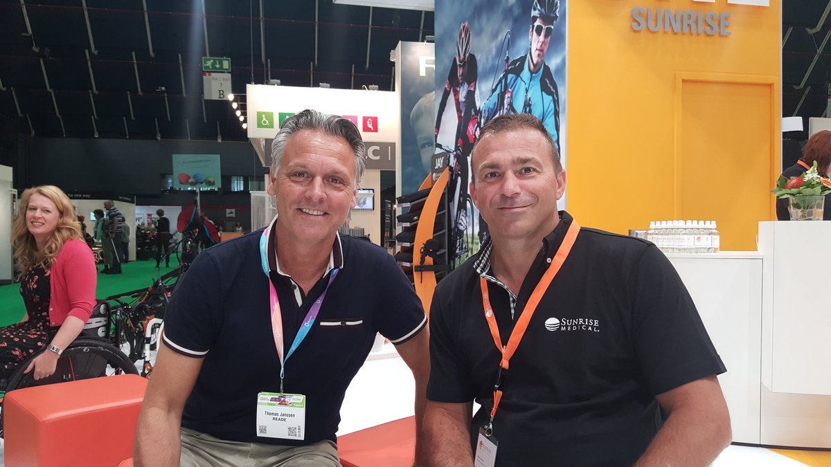 Janssen_Thomas1's tweet photo. Nice chat at #supportbeurs with Anton de Rooij, who has played 704 (still counting) wheelchair basketball games for the Netherlands. Is there anybody in the world in any sport who can beat that? https://t.co/bjv8lZoPIA