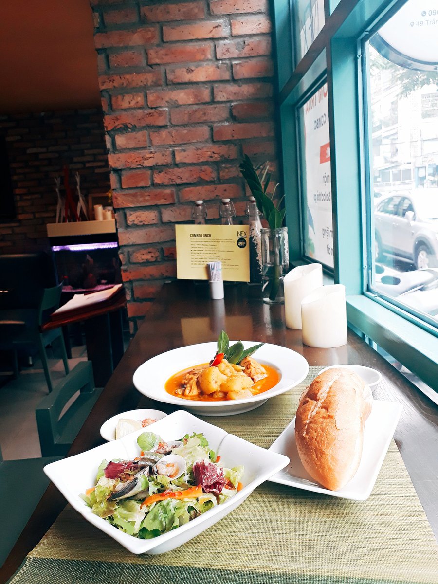 lexolloan's tweet photo. Come and enjoy these delious dishes with me! 
#NEX https://t.co/QT35722twT
