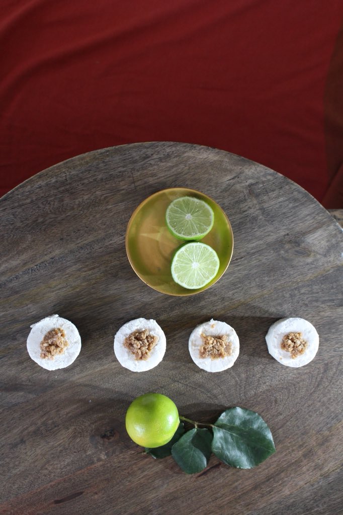 bakerysweetsoul's tweet photo. #keylimepie https://t.co/5WHhVfaf7R