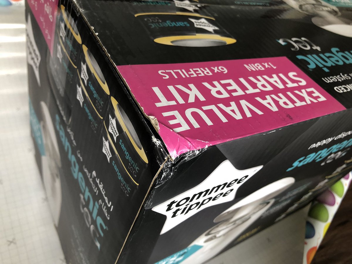 MissDigressive's tweet photo. @johnlewisretail opened my click and collect order last night for a baby shower today and a bit surprised how battered both boxes are, not the kind of thing you’d expect from JL https://t.co/ajNz9VsD6C