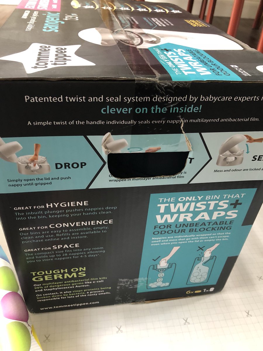 MissDigressive's tweet photo. @johnlewisretail opened my click and collect order last night for a baby shower today and a bit surprised how battered both boxes are, not the kind of thing you’d expect from JL https://t.co/ajNz9VsD6C