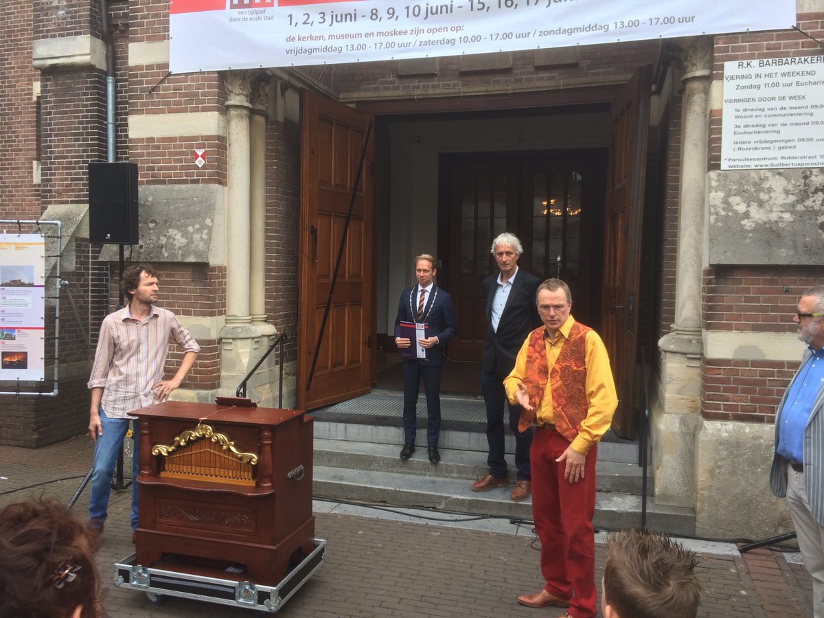 joostreus's tweet photo. Mooie start van de expositie Heilige Huisjes in @Culemborg (@HHCulemborg). De komende drie weekenden te zien + muziek https://t.co/9jchNsdLJ5