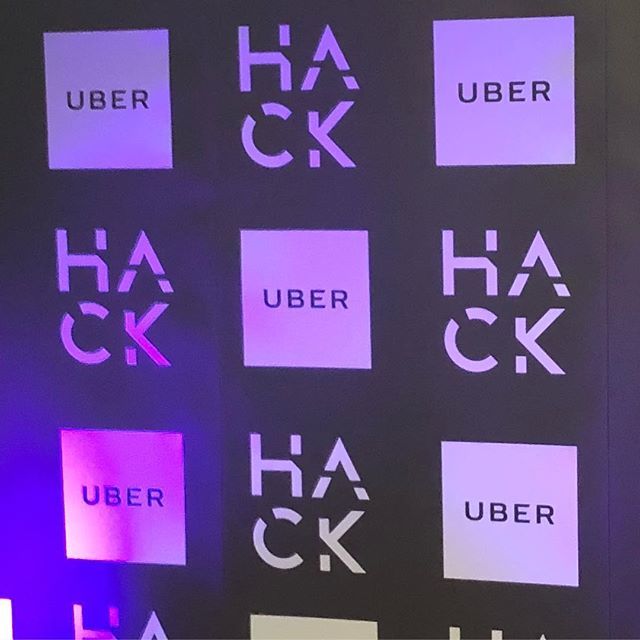 JohnCalistro's tweet image. Hoje tem @uber_br aqui no @idexobrasil - #UberHack ift.tt/2xBN0Lb