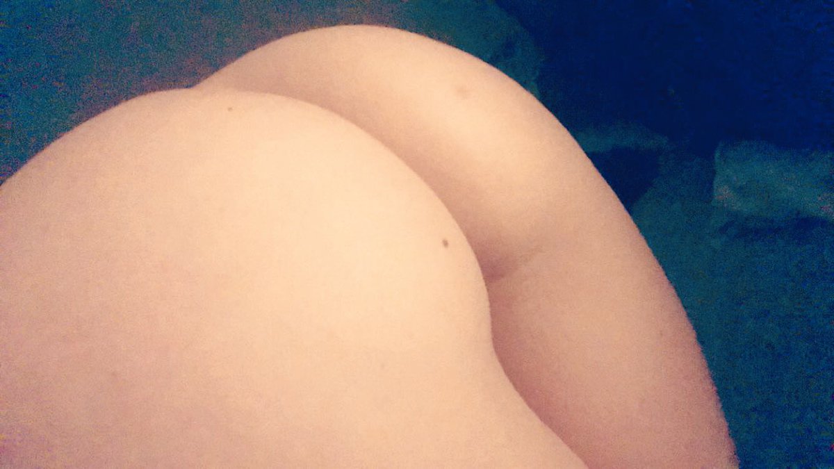 mistressh3's tweet photo. Who doesn’t want to touch this...
But you’ll NEVER be worthy, you know that don’t you?
But you can show me how much you need me to give your sad little life meaning... tribute now!
#findom #paypig #findomme #finsub #assworship @RT_Pup @find0m @RT4D1 @SlimerRT @RTP1G @RTAlex_1 https://t.co/huxDgJEkd6