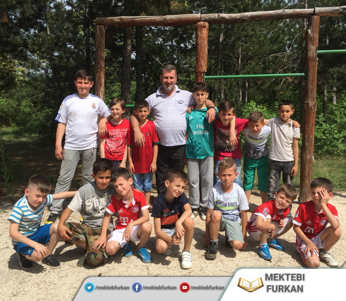 mektebfurkan's tweet photo. Shëtitje në Mal me Talebet e Mektebit !
29/04/2018 e Diel
#mekteb #mektebifurkan #mektebfurkan #piknik #shetitje #ediel #ediela #talebe #mal #maligazibabes #gazibaba #mali #hiking https://t.co/FvqEuunZnO