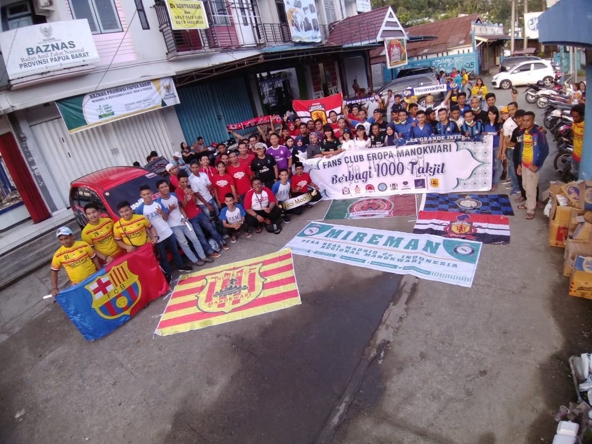 Berbagi 1000 ta'jil bersama fans club eropa Manokwari
