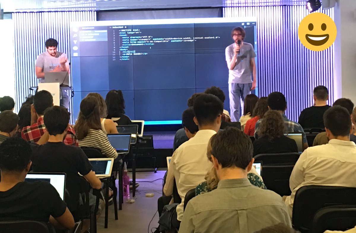 NiltonNavarro's tweet photo. Aprendiendo a programar en #JavaScript con @IronhackBCN @InfoJobs en #WeCodeBCN https://t.co/JSfOOavO12