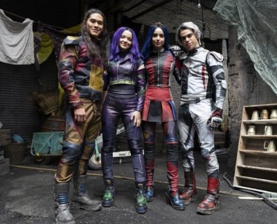 Don't the villain kids look awesome. Are you looking forward to them in #DESCENDANTS3?