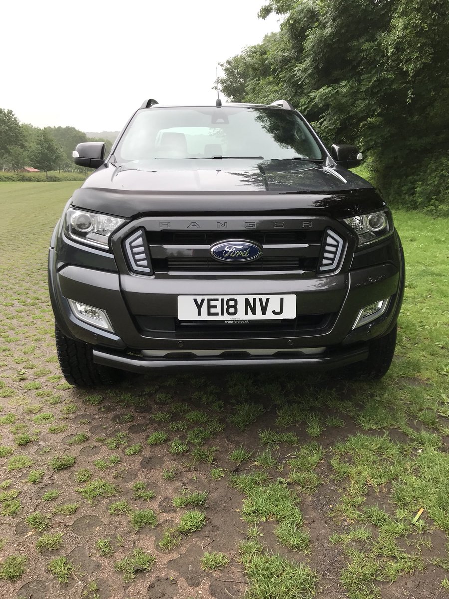 Race_Vans's tweet photo. Simple modsreally enhance its looks, bug deflector, grill lights and bumper bar - new grill coming soon!   #R260 #rvc #racevanconversions #wildtrak #fordrangertrucks #ranger #4x4 https://t.co/SeJhGJsRxX